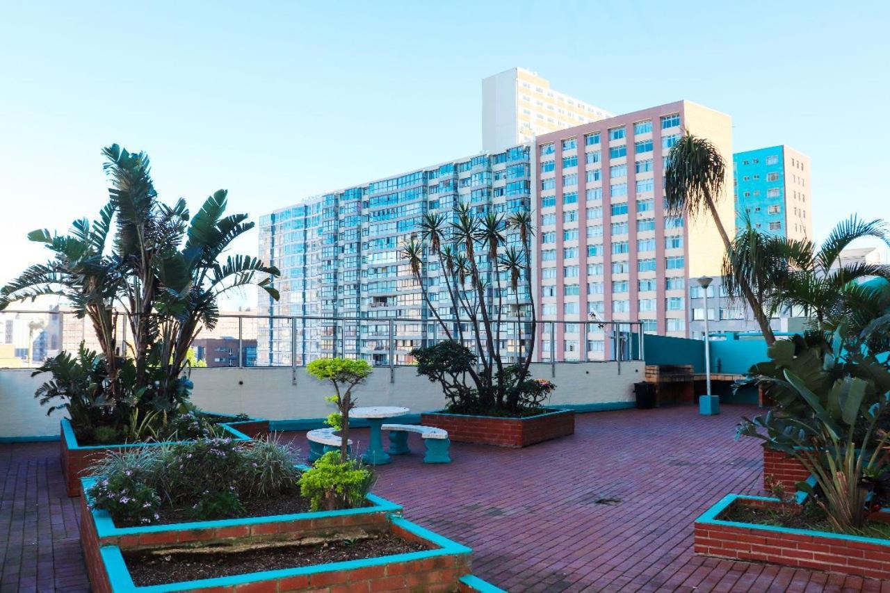 10 South / Durban Sands Buitenkant foto